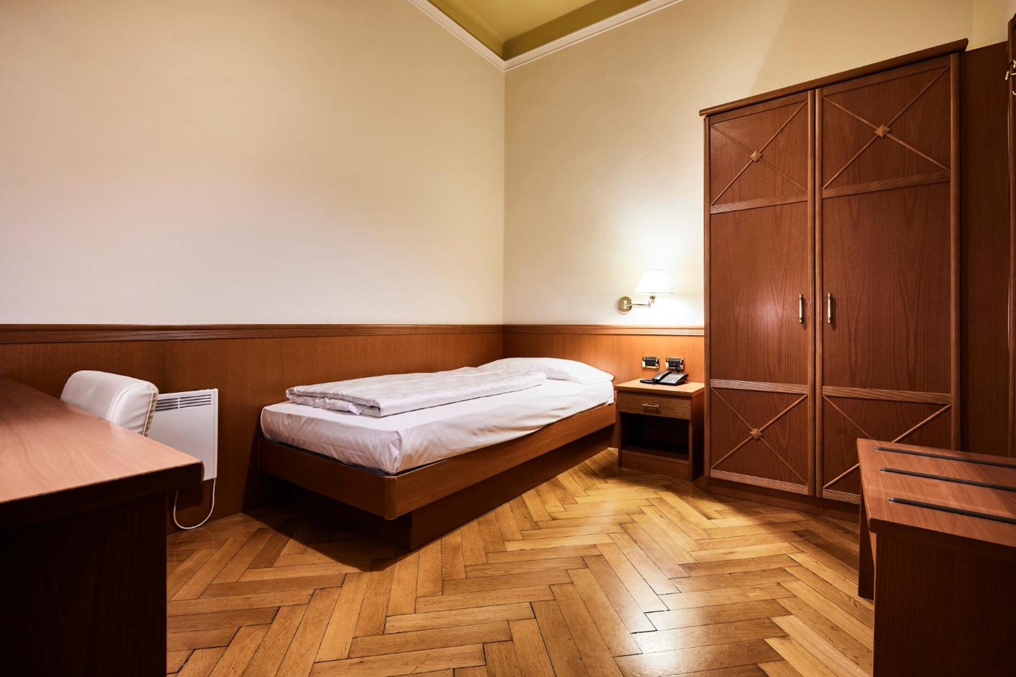 Hotel Jarolim بريسّانوني المظهر الخارجي الصورة